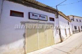 Bar Restaurant Pepe: Commercieel vastgoed te koop in Partaloa, Almeria