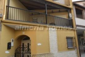 Casa Reverte: Town House for sale in Olula del Rio, Almeria