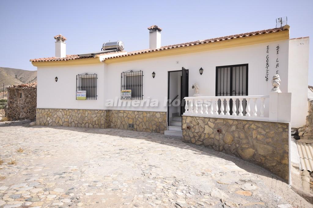 Villa in Arboleas