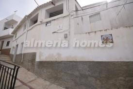Casa Paraiso: Village House for sale in Somontin, Almeria