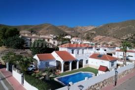 Villa Temptation: Villa a vendre en Arboleas, Almeria