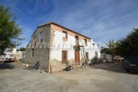 Cortijo Algarrobo: Country House for sale in Arboleas, Almeria