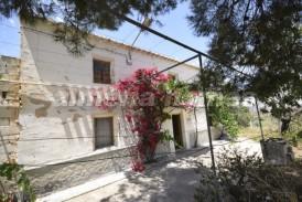 Cortijo Yucca: Country House for sale in Arboleas, Almeria