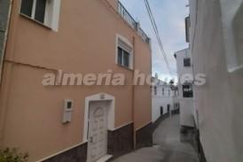 Casa Cantera: Village House for sale in Urracal, Almeria