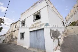 Casa Conchi: Town House for sale in Zurgena, Almeria