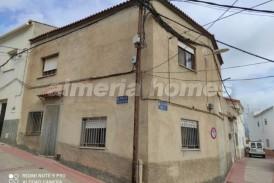 Casa Yafet: Casa de Pueblo en venta en Tijola, Almeria