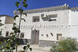 Casa Fresia: Village House for sale in Cela, Almeria