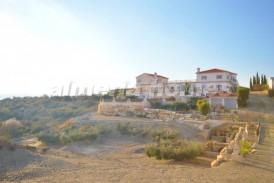 Cortijo Barracuda: Villa for sale in Huercal-Overa, Almeria
