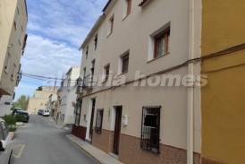 Village House Tiggar: Dorpshuis te koop in Tijola, Almeria