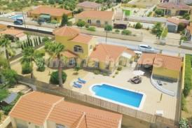 Villa Encanto: Villa en venta en Arboleas, Almeria