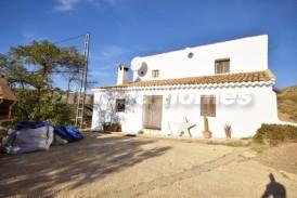 Cortijo Simones: Landhuis te koop in Albox, Almeria