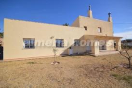 Villa Picasso: Dorpshuis te huur in Arboleas, Almeria