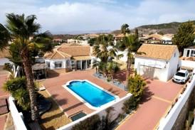Villa Espectacular: Villa a vendre en Arboleas, Almeria