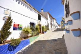 Casa Galeria: Town House for sale in Oria, Almeria