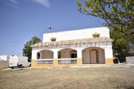 Villa Verdecillo: Villa en venta en Oria, Almeria