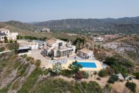 Villa Turmalina: Villa en venta en Cantoria, Almeria