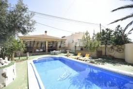 Villa Valenciana: Villa en venta en Albox, Almeria