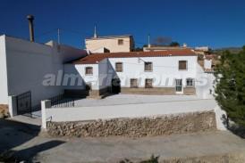 Cortijo Cabras: Casa de Campo en venta en Oria, Almeria