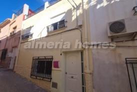 Casa Olleres: Stadswoning te koop in Albox, Almeria