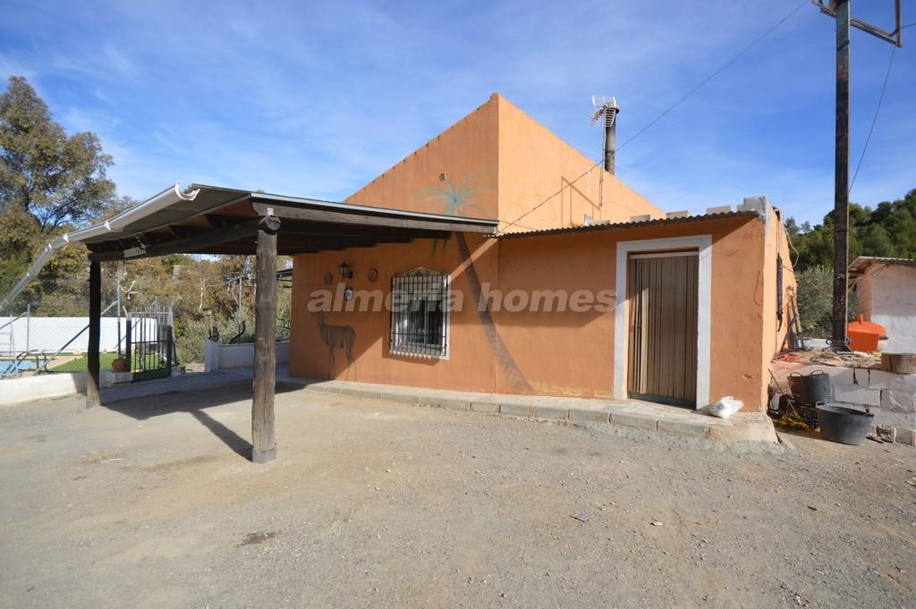 Country House in Purchena