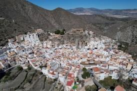 Casa Camarones: Maison de village a vendre en Sierro, Almeria