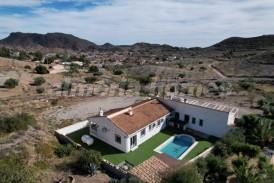 Villa & Restaurant Limaria: Villa a vendre en Arboleas, Almeria