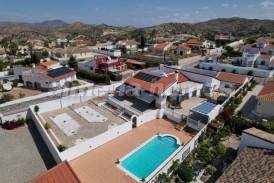 Villa Langosta: Villa a vendre en Arboleas, Almeria