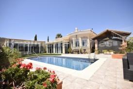 Villa Bosque: Villa for sale in Zurgena, Almeria